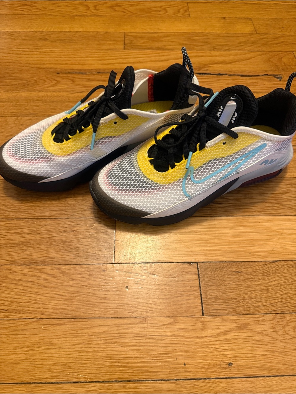 Nike Air Max 2090 GS White Yellow Aqua Sneakers 5.5Y NEW w/o box